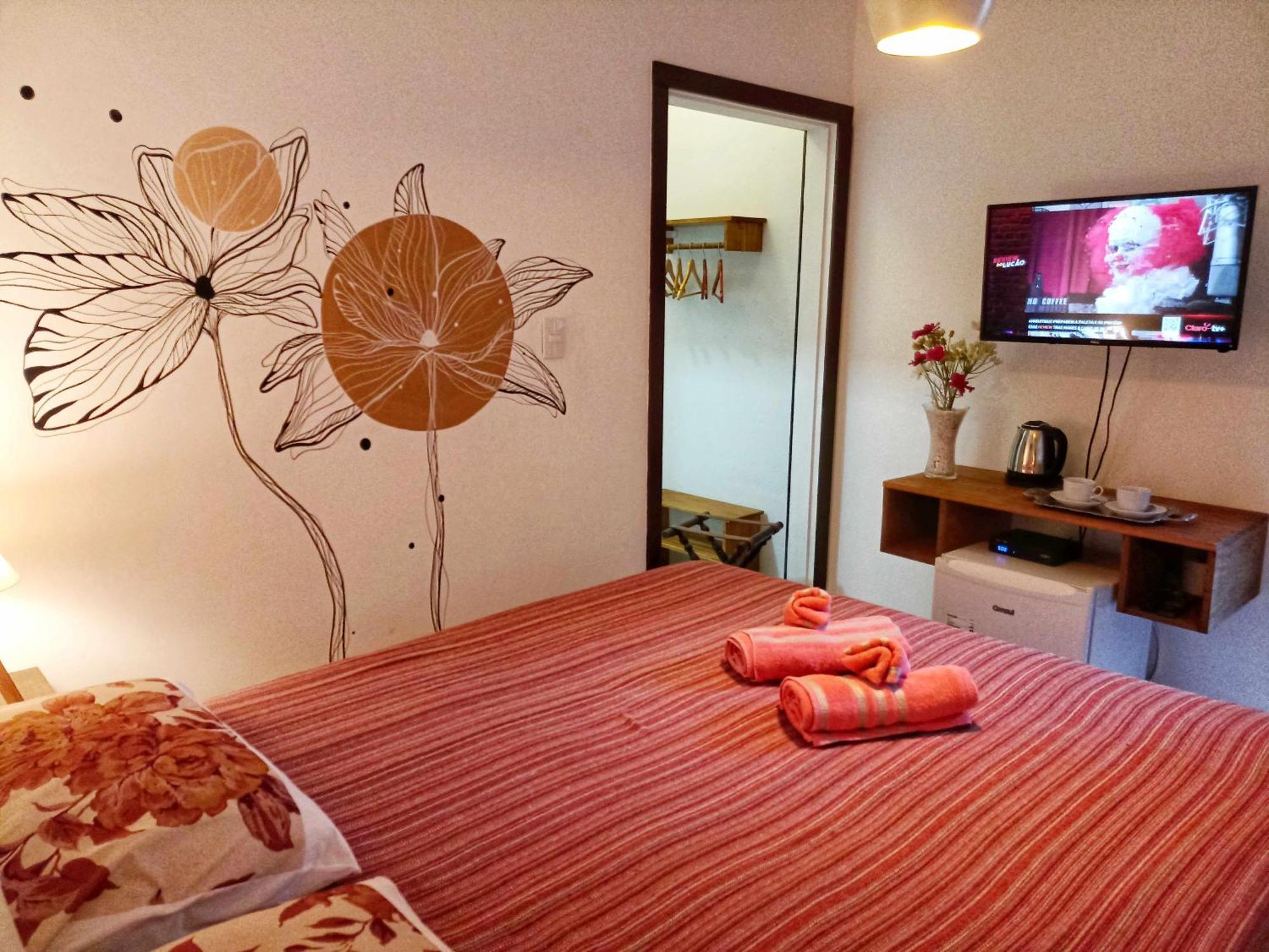 Solar Das Petalas Guest House Florianopolis Exterior photo